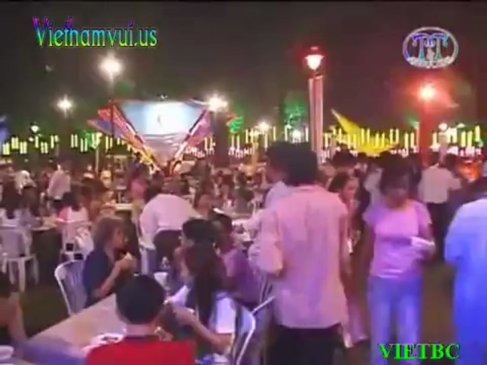 SAIGON AN CHOI SANH DIEU_chunk_1