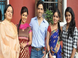 Starcasts of Bajatey Raho on the sets of Chidiya Ghar