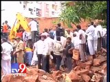 Tv9 Gujarat - Six killed in wall collapsed ,Hyderabad