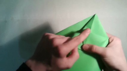 Como hacer un avion de papel planeador