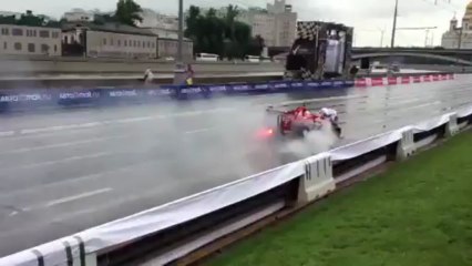 F1 2013 Moscou Show Kobayashi Big CRASH Ferrari F60
