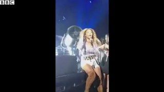 Beyonce's hair gets stuck in a fan