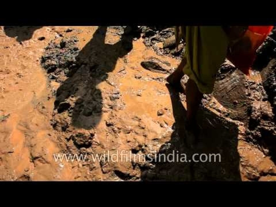 Walking through mud for food: Uttarakhand Floods aftermath