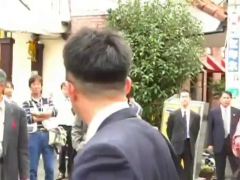 2009.10.1　3 16リチャード・コシミズ自宅前　抗議街宣 開始前の様子