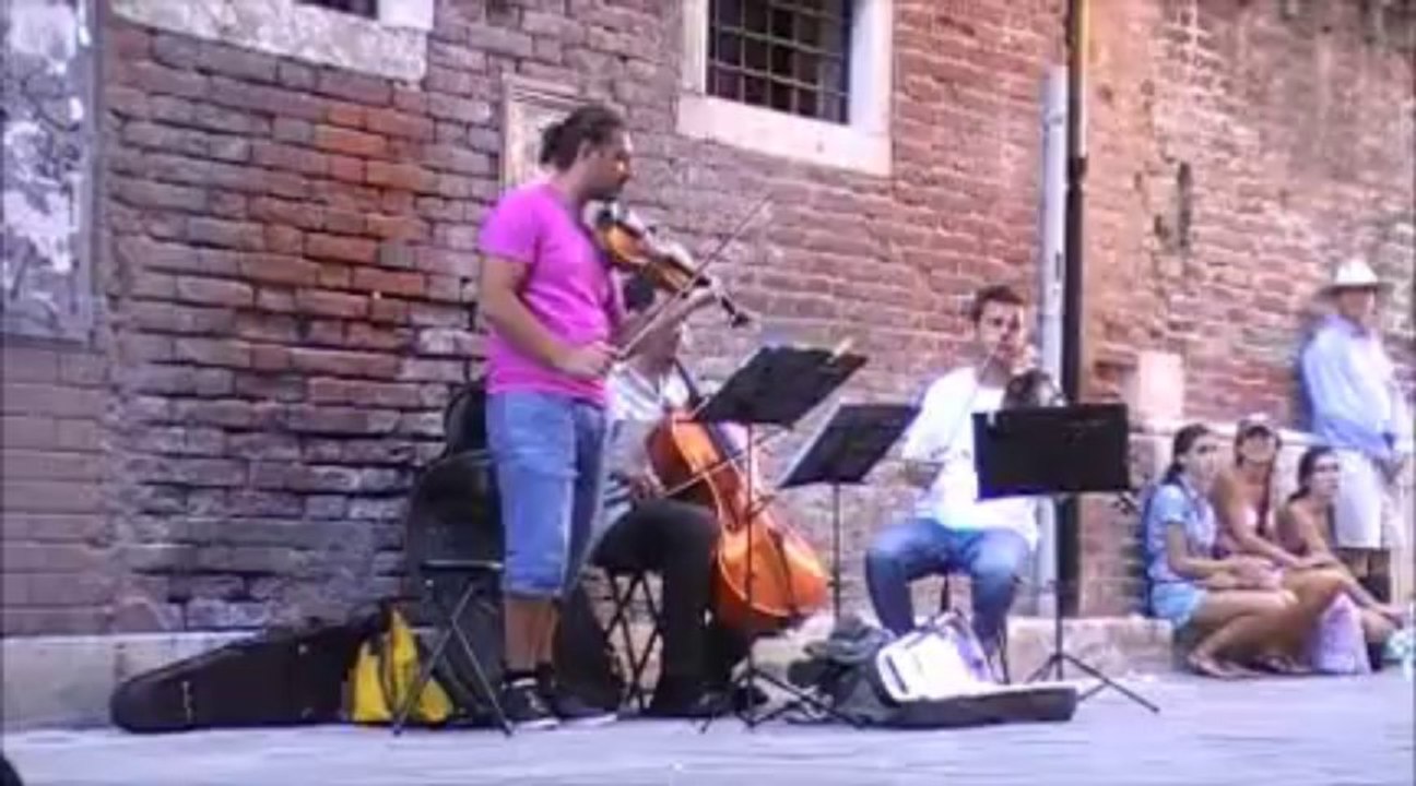 27 ans & 7 jours à Venise - Des touristes et des Vénitiens