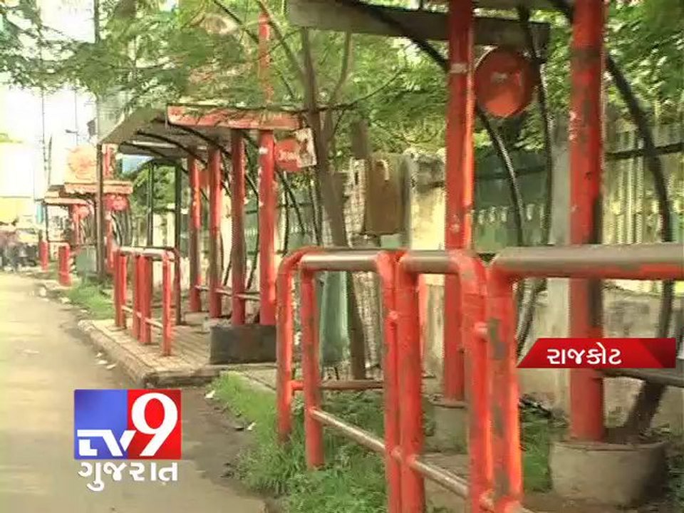 Tv9 Gujarat -  'TV9 IMPACT' : Mayor urged to corporation to repair Bus stands , Rajkot