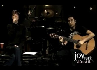 Bengü - Unut Beni (JoyTurk Akustik)