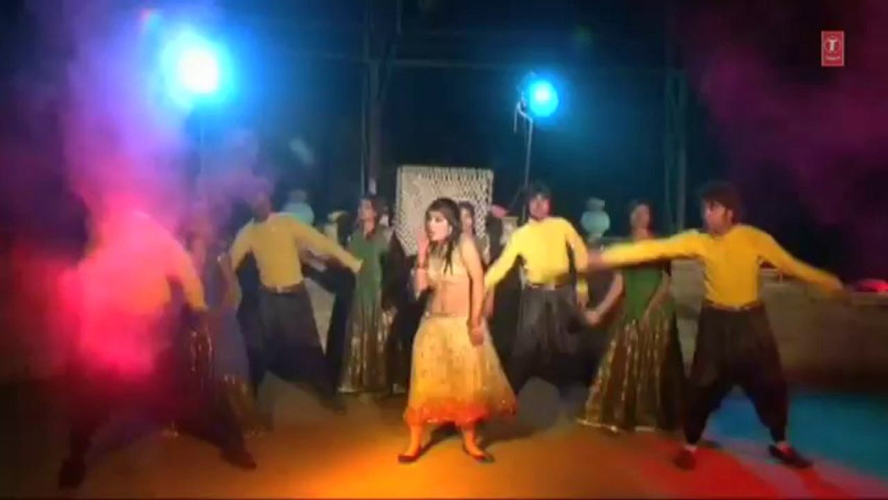 Rang Milaake Fevicol Ke [Bhojpuri Naughty Holi Dance] Aaja Ae Raja Phagun Mein