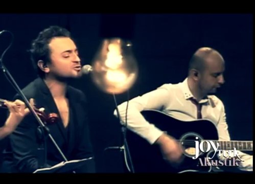 Zakkum - Biraz Uyu (JoyTurk Akustik)