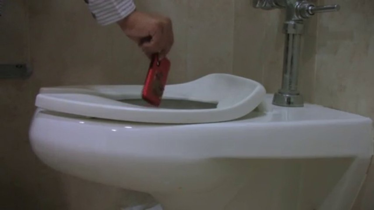 Cell Phone ; Sh.. Happens