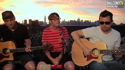 HAWTHORNE HEIGHTS - GOLDEN PARACHUTES (BalconyTV)