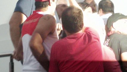 "Είναι τρελός ο πρόεδρος"