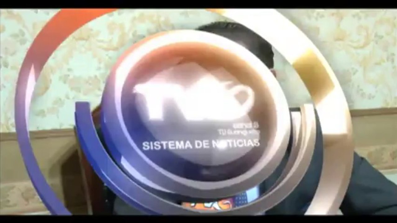 adrian camacho e indigenas