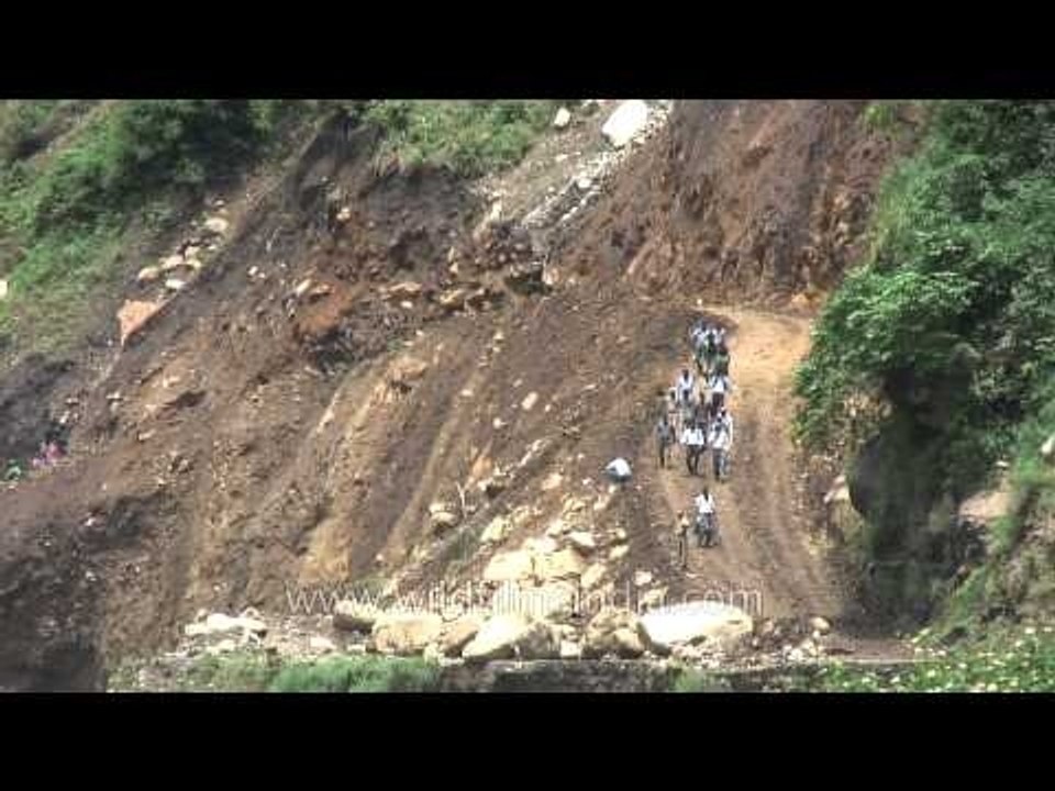 Temporary road made for commuting in Silli