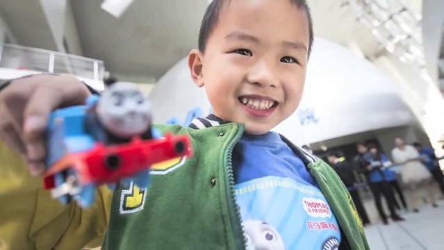 Longest plastic toy train track - Guinness World Records Classics