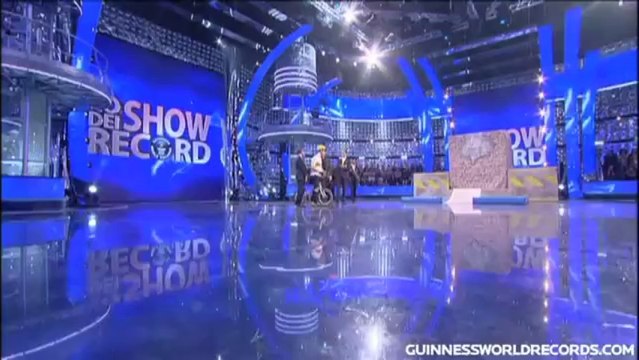 Highest wall climb by bicycle - Guinness World Records Classics