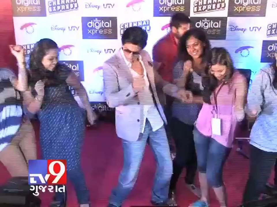 Tv9 Gujarat - SRK promotes chennai express in Mumbai ,keeps mum on Salman