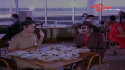 Restaurant Comedy Between Sri Lakshmi | Suttivelu