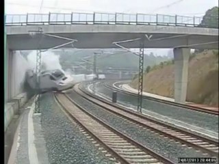 La vidéo du déraillement du train à Saint-Jacques-de-Compostelle !