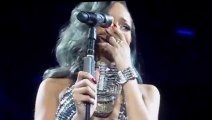 Rihanna Cries On Stage - Rihanna Gets Emotional - Rihanna Diamonds World Tour