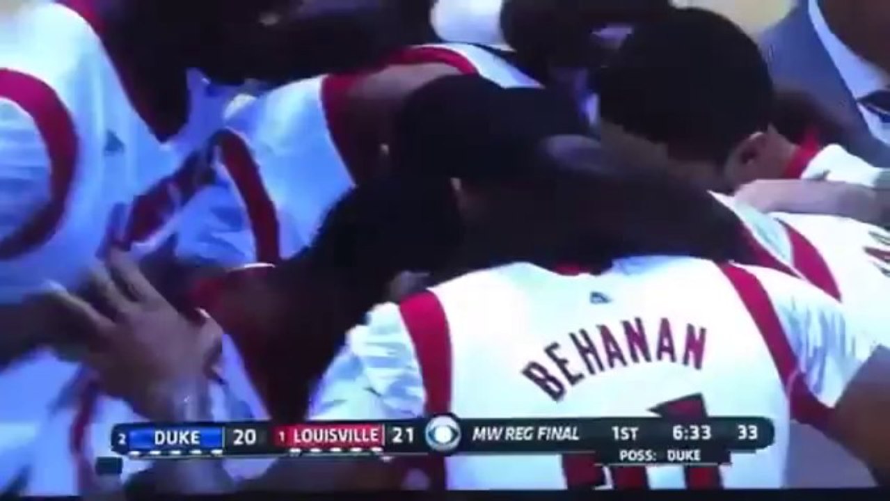 Kevin Ware'in ayağı çok feci kırıldı !