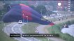 Pays-Bas: une montgolfière atterrit dans... - no comment