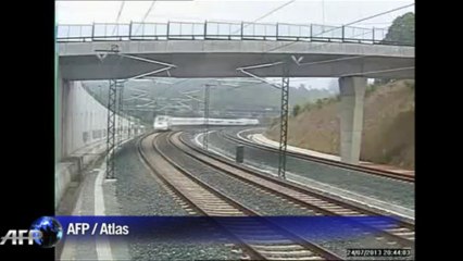 Accident en Espagne: images du déraillement du train