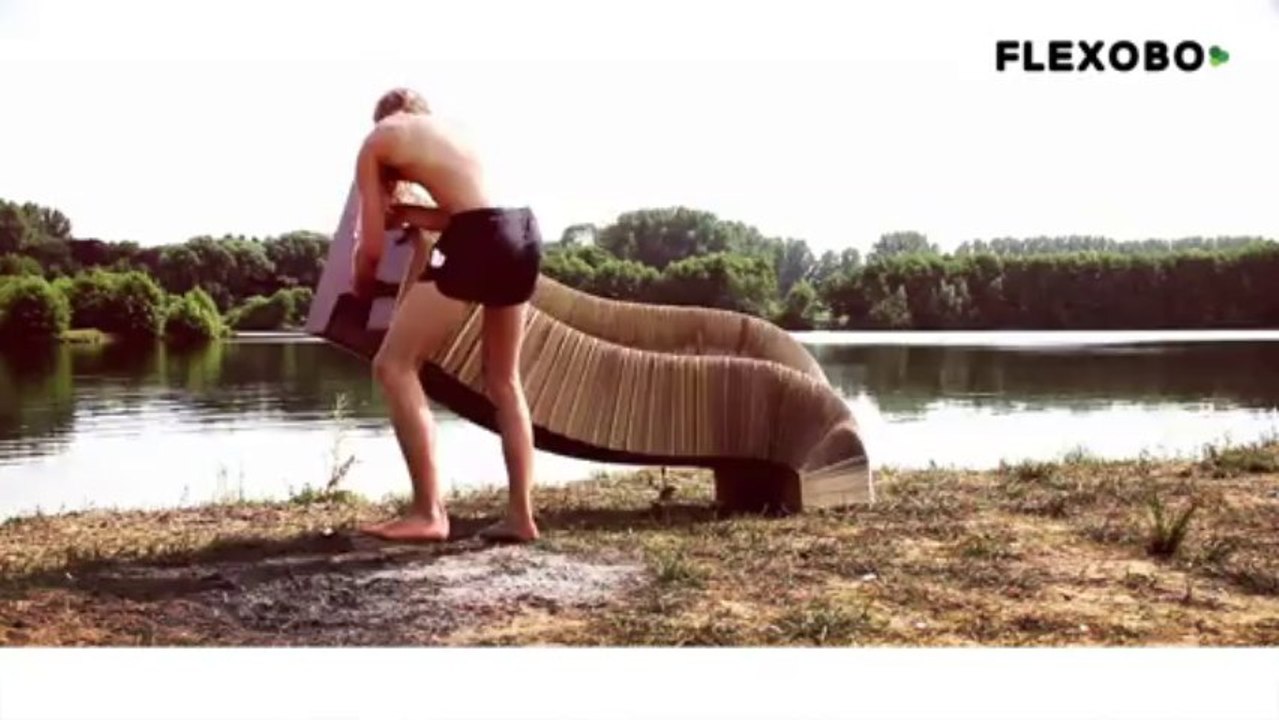 Papier Stuhl | http://flexiblechair.com