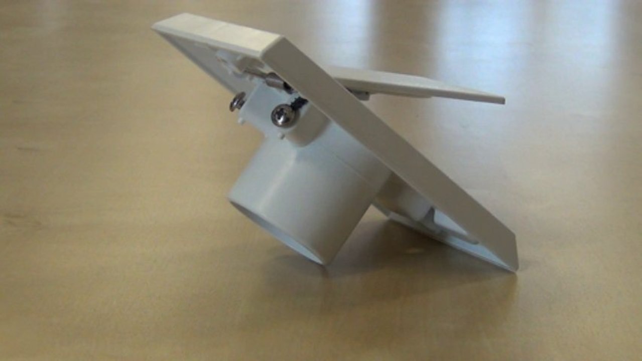 Prise murale clapet petite porte blanche - AR106