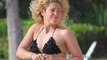 Shakira flaunts a tiny Bikini