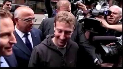 Facebook'un karı beklentilerin üzerinde