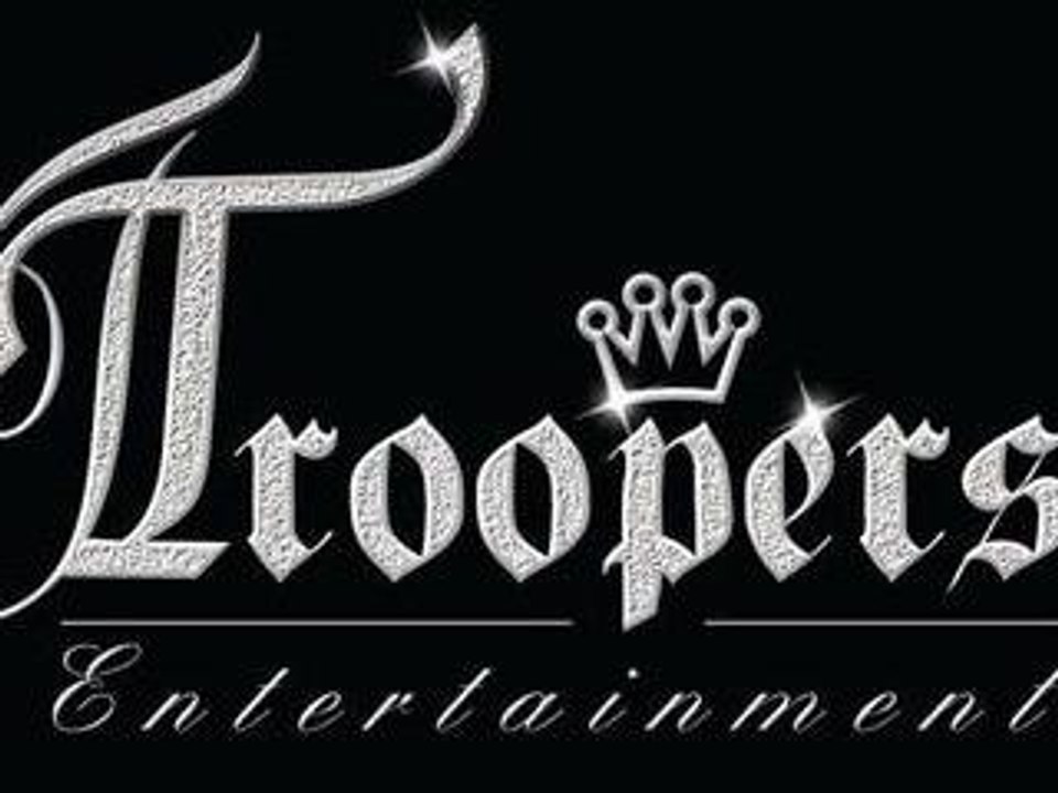 Carnaval de Londres avec Troopers (2004)