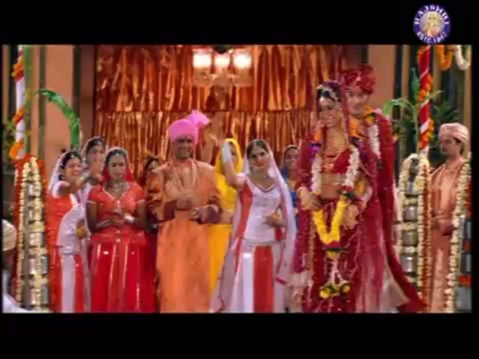 Aap Ka Makaan Bahut Achha Hai - Hum Pyar Tumhi Se Kar Baithe (2002) Full Song