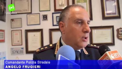 Video: telefono in auto, Polstrada Rimini lancia 'Pronto Raffaella'