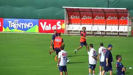 Napoli - De Laurentiis scatenato: obiettivo Jackson Martinez (25.07.13)