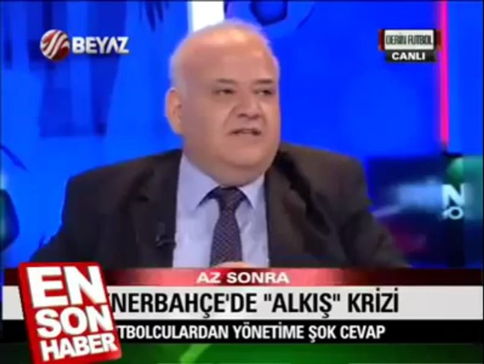 Ahmet Çakar  Aslan Dünyanın En Şerefsiz Hayvanı   Rasim Ozan Stüdyoyu Terk Etti
