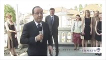 Le sketch de François Hollande en Slovénie