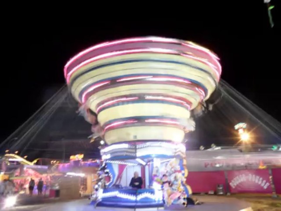 Beau land parc (85) Fête Foraine en Couleur