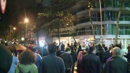 Protesto no Leblon após cerimônia com o papa