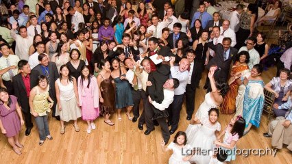 How To Mix Two Cultures at a Wedding