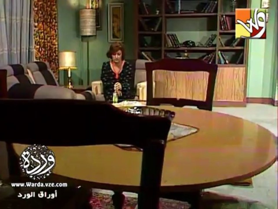 وردة - مكتوب عليا أعيش | من مسلسل أوراق الورد 1979