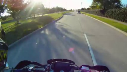 iPhones Suck - Moto Vlog