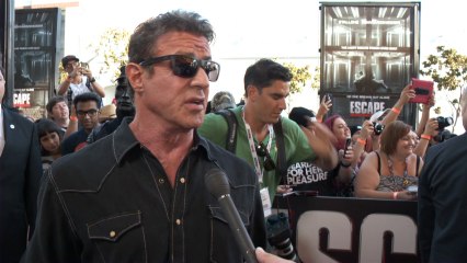 Sylvester Stallone Laughs About Arnold Schwarzenegger's Ego At Comic-Con