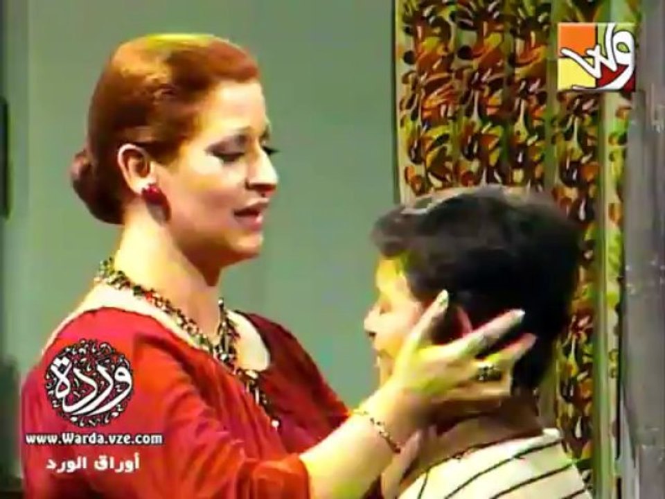 وردة - تعيش وتفتكرنى | من مسلسل أوراق الورد 1979