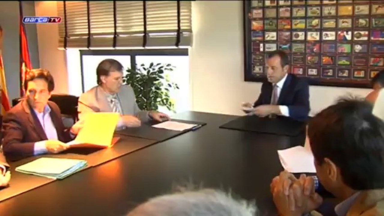 Gerardo 'Tata' Martino is officially F.C. Barcelona's new manager