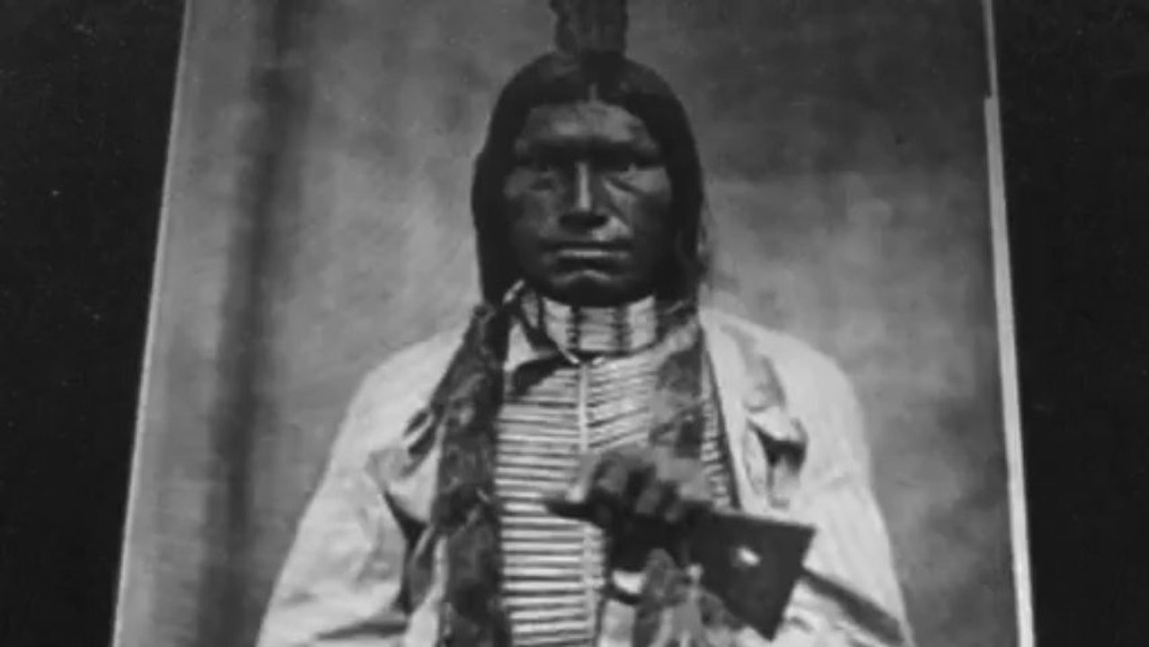 TOMAHAWK ! (Tomahawk Dance - Danse du Tomahawk)