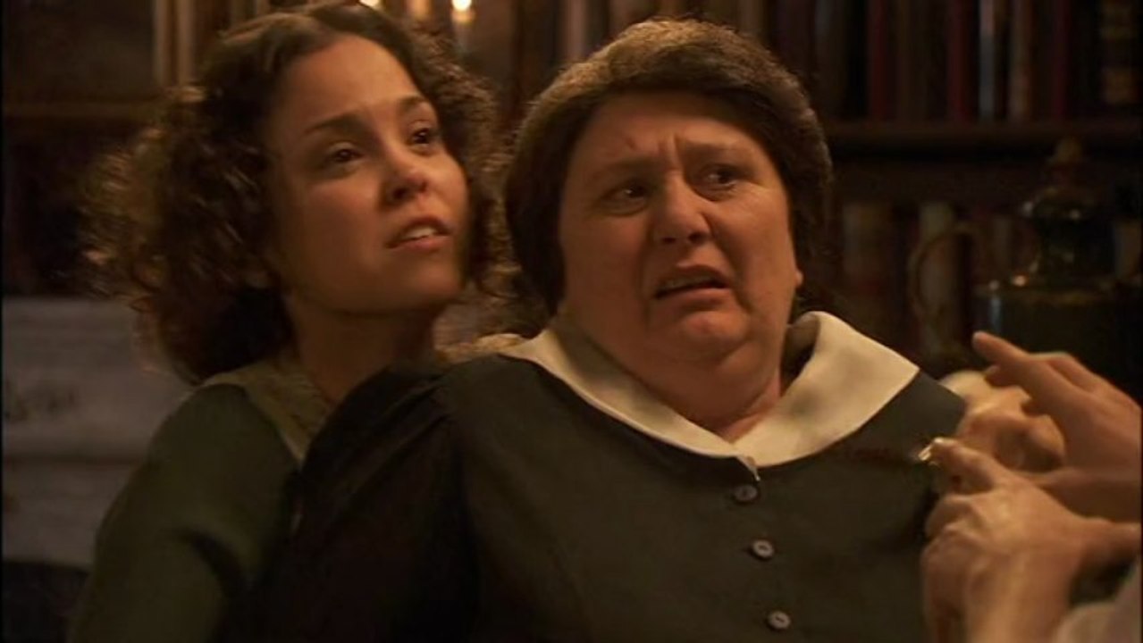 Jacinta agrede a Tristán y Rosario