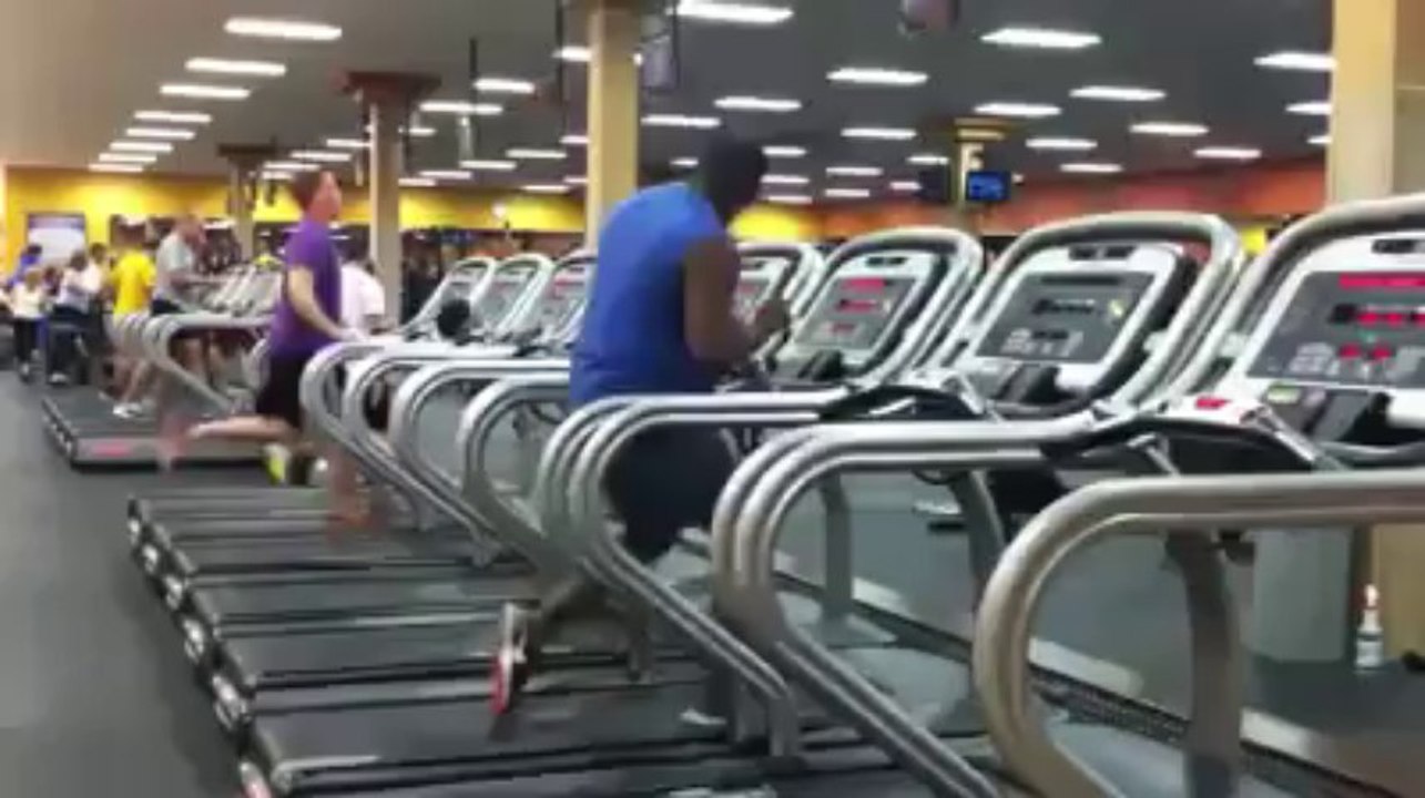Treadmill Dance video Dailymotion