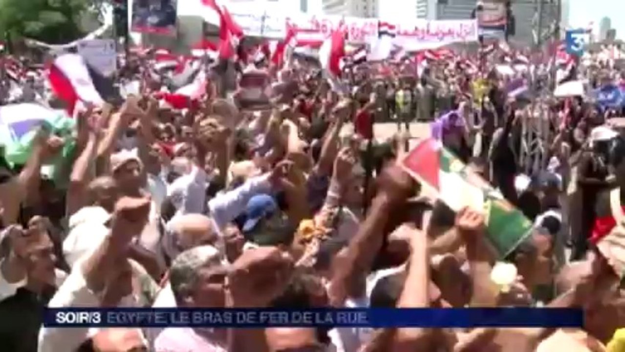 Egypte : le bras de fer de la rue