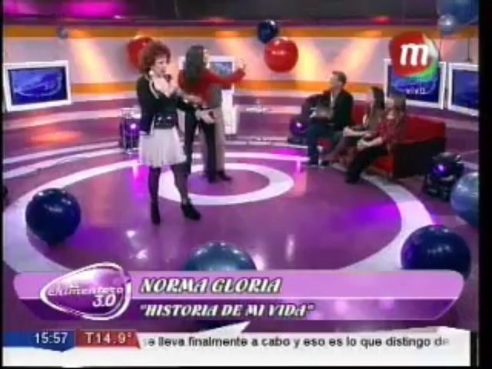 Norma Glora cantó en el Chimentero 3.0 "Histori...